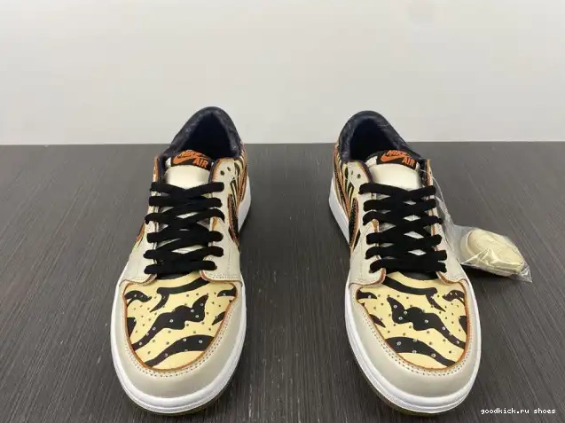 Cheap the Air DH6932-100 Tiger Jordan of OG Low 1 Year 0430